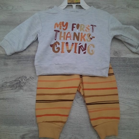 My First Thanksgiving Baby Bundle - Picture 3 of 6